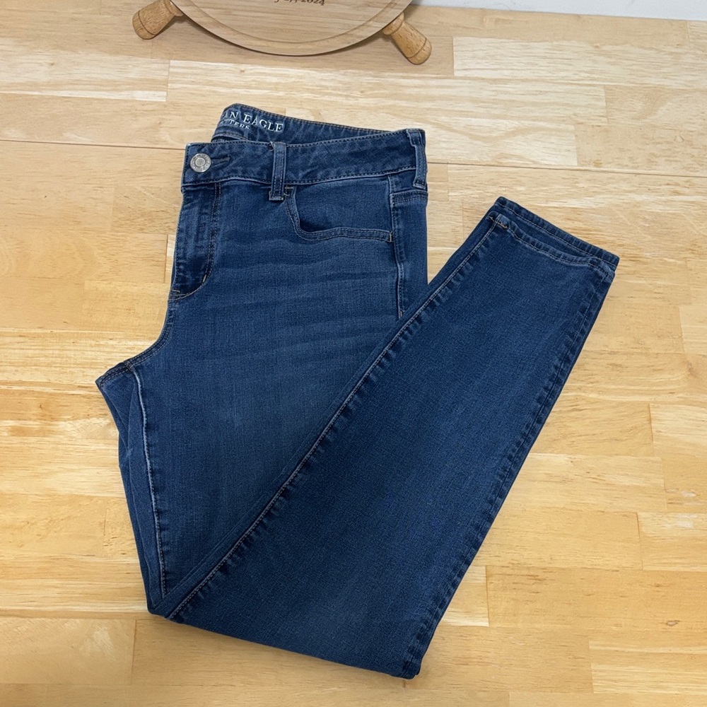American Eagle Outfitters Super Stretch Denim